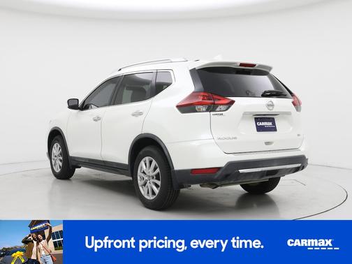 White 2018 Nissan Rogue SV