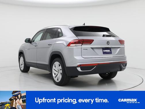Silver 2023 Volkswagen Atlas Cross Sport SE w/Tech