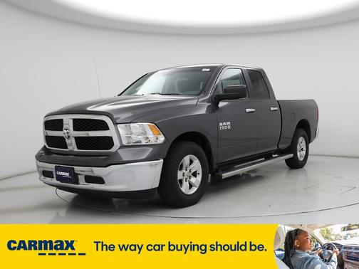 2017 RAM 1500 SLT