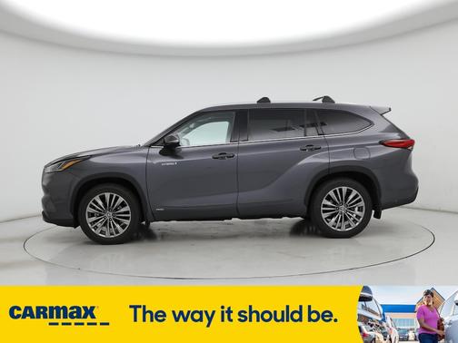 2021 Toyota Highlander Hybrid Platinum