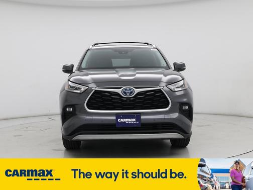 2021 Toyota Highlander Hybrid Platinum