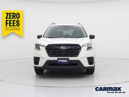 White 2023 Subaru Forester