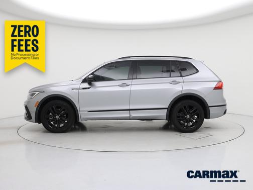 Silver 2022 Volkswagen Tiguan SE R-Line Black