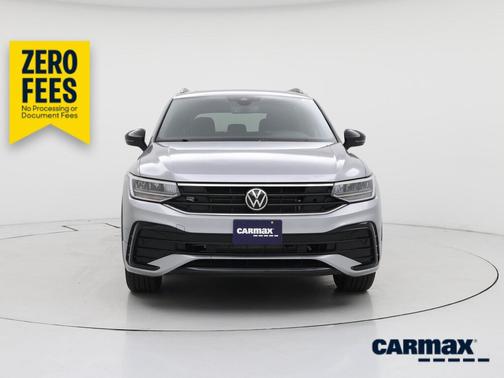 Silver 2022 Volkswagen Tiguan SE R-Line Black
