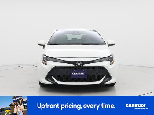 White 2019 Toyota Corolla Hatchback SE