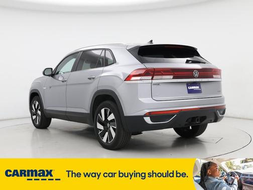 2024 Volkswagen Atlas Cross Sport SE w/Tech