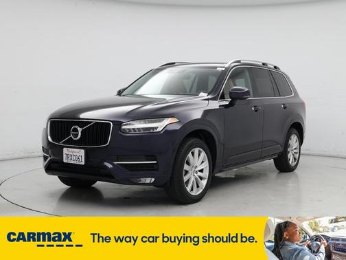 2016 Volvo XC90 T6 Momentum