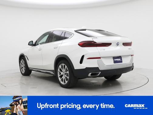 2022 BMW X6 xDrive40i