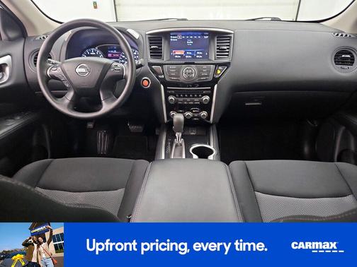 2020 Nissan Pathfinder S