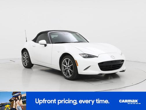 White 2022 Mazda MX-5 Miata Grand Touring