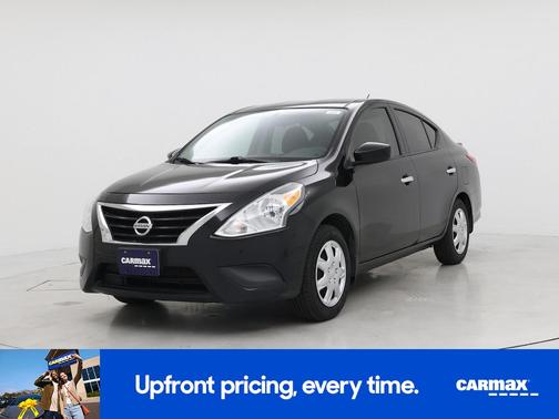 2016 Nissan Versa SV
