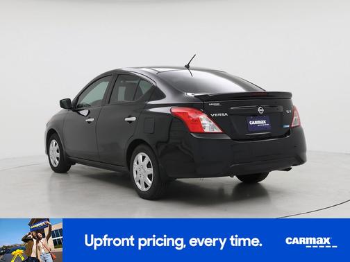 2016 Nissan Versa SV