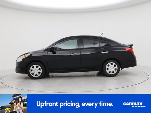 2016 Nissan Versa SV