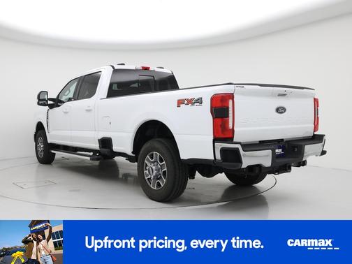 White 2024 Ford F-250 Lariat