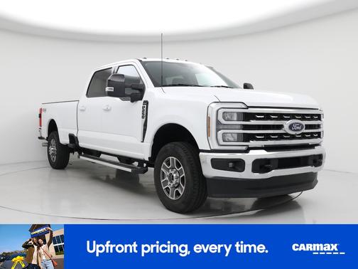 White 2024 Ford F-250 Lariat