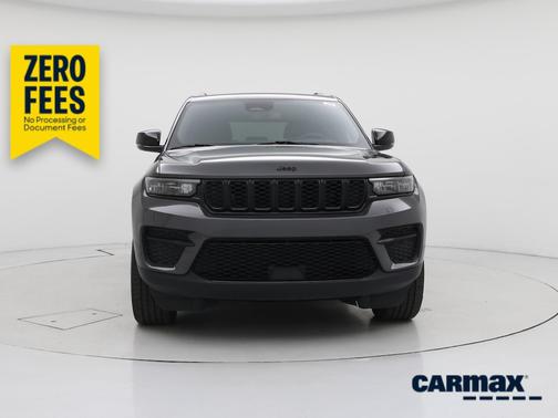 Gray 2024 Jeep Grand Cherokee Altitude X
