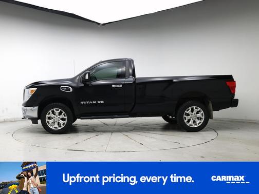 2017 Nissan Titan XD SV