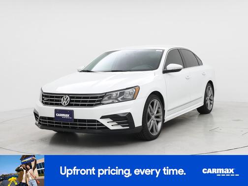 2016 Volkswagen Passat R-Line