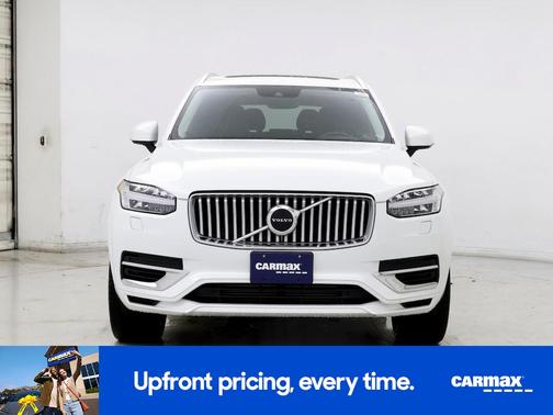 2022 Volvo XC90 Recharge Plug-In Hybrid T8 Inscription Expression