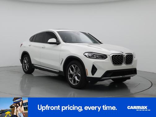White 2023 BMW X4 XDrive30i