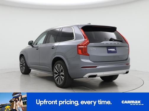 2020 Volvo XC90 T5 Momentum
