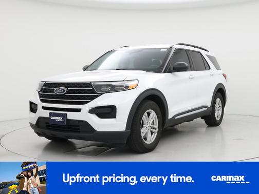 White 2021 Ford Explorer XLT
