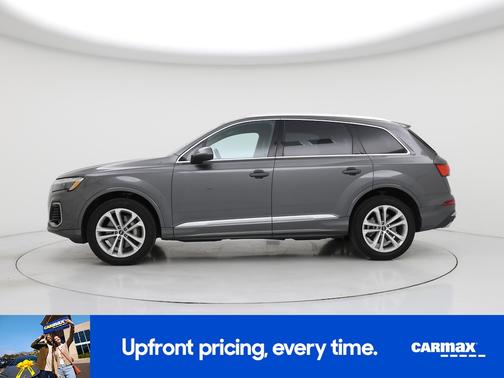Gray 2025 Audi Q7 Premium Plus