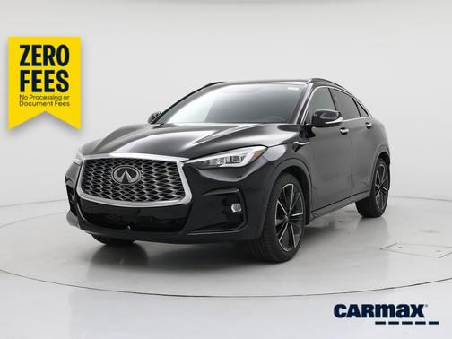 Black 2022 INFINITI QX55 Essential