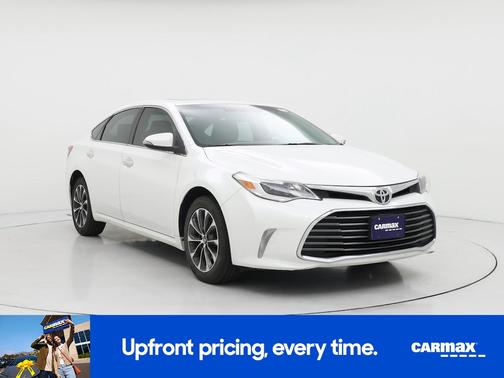 White 2016 Toyota Avalon XLE Premium