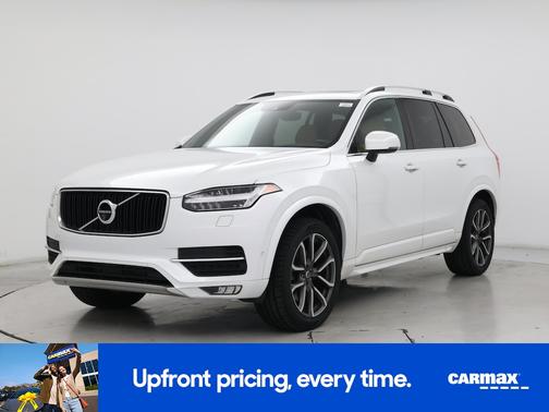 2017 Volvo XC90 T6 Momentum