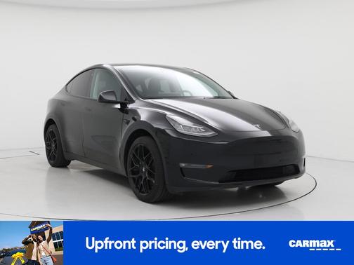 Black 2022 Tesla Model Y Long Range