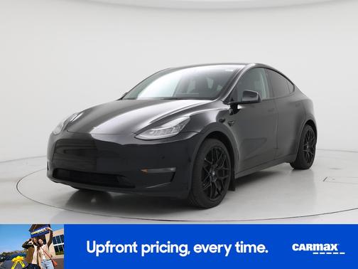 Black 2022 Tesla Model Y Long Range