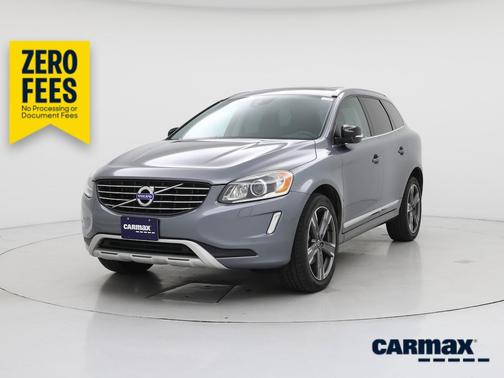 Gray 2017 Volvo XC60 T6 Dynamic