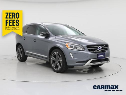 Gray 2017 Volvo XC60 T6 Dynamic