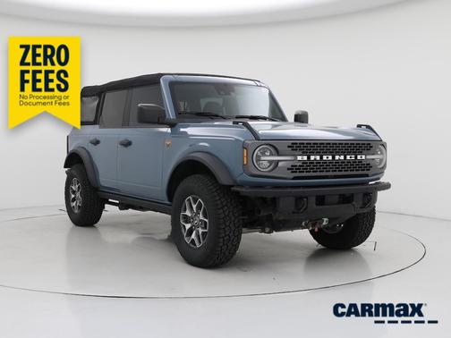 Blue 2023 Ford Bronco Badlands