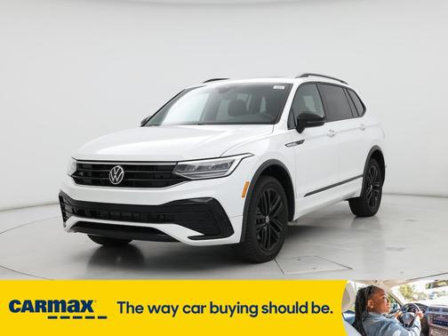 2022 Volkswagen Tiguan SE R-Line Black