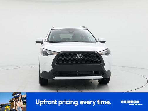 White 2024 Toyota Corolla Cross LE