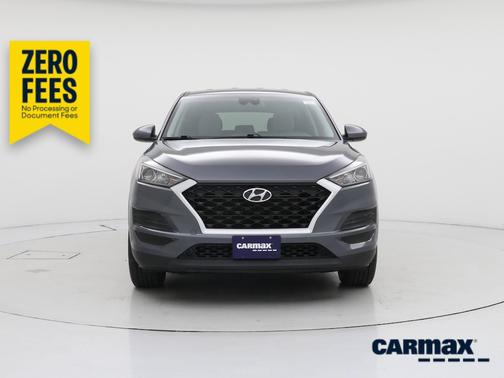 Gray 2019 Hyundai TUCSON SE