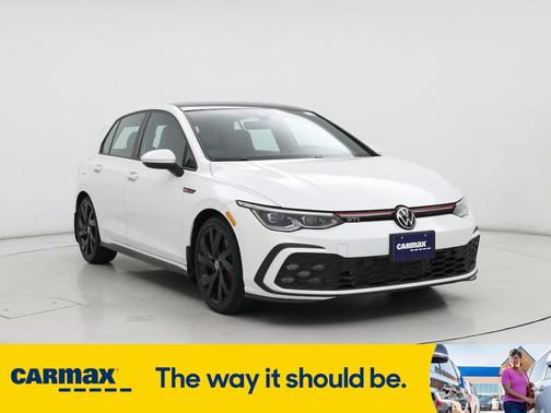 2022 Volkswagen Golf GTI SE