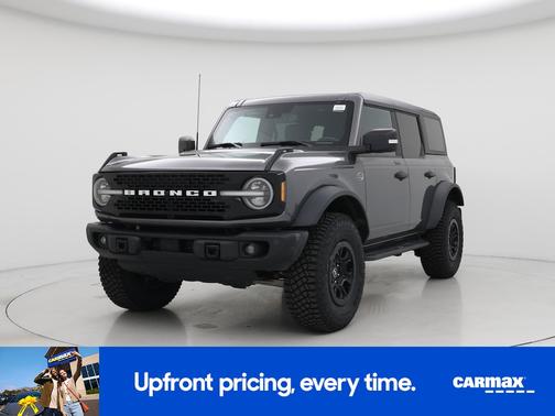 Gray 2023 Ford Bronco Wildtrak
