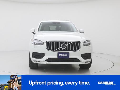 2021 Volvo XC90 T5 Momentum