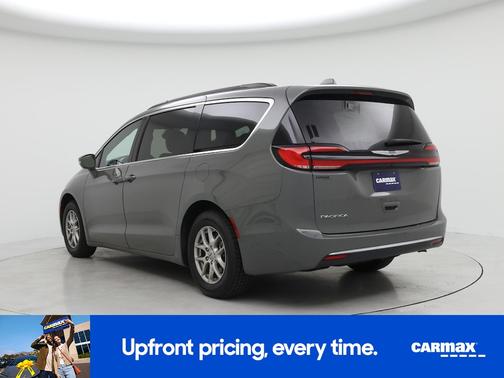 2022 Chrysler Pacifica Touring