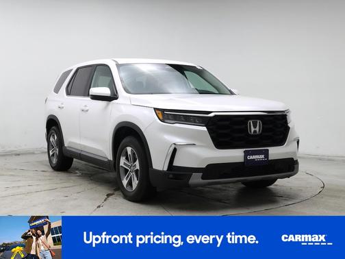 White 2023 Honda Pilot EX-L