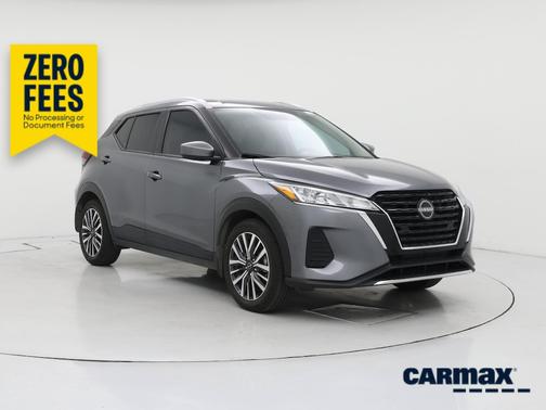 Gray 2024 Nissan Kicks SV