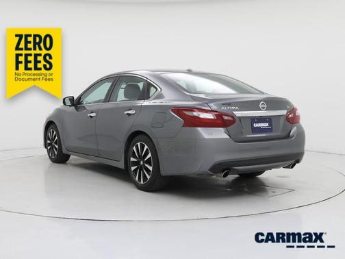 Gray 2018 Nissan Altima SL