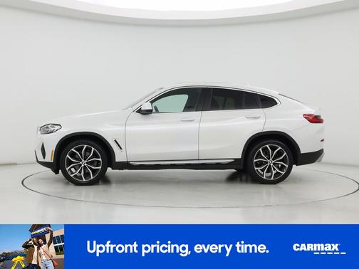 White 2023 BMW X4 XDrive30i
