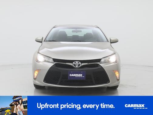 Gold 2016 Toyota Camry SE