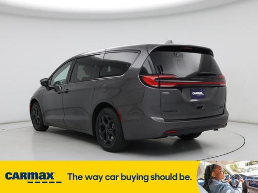 2022 Chrysler Pacifica Hybrid Limited