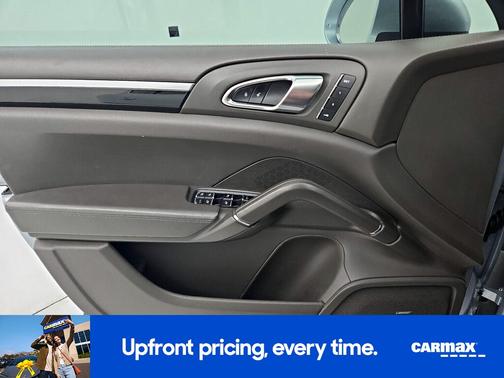 2016 Porsche Cayenne 