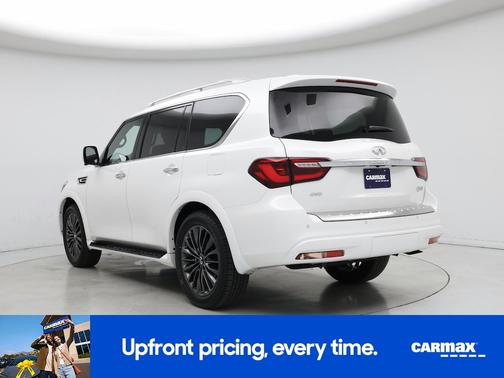 White 2023 INFINITI QX80 Sensory